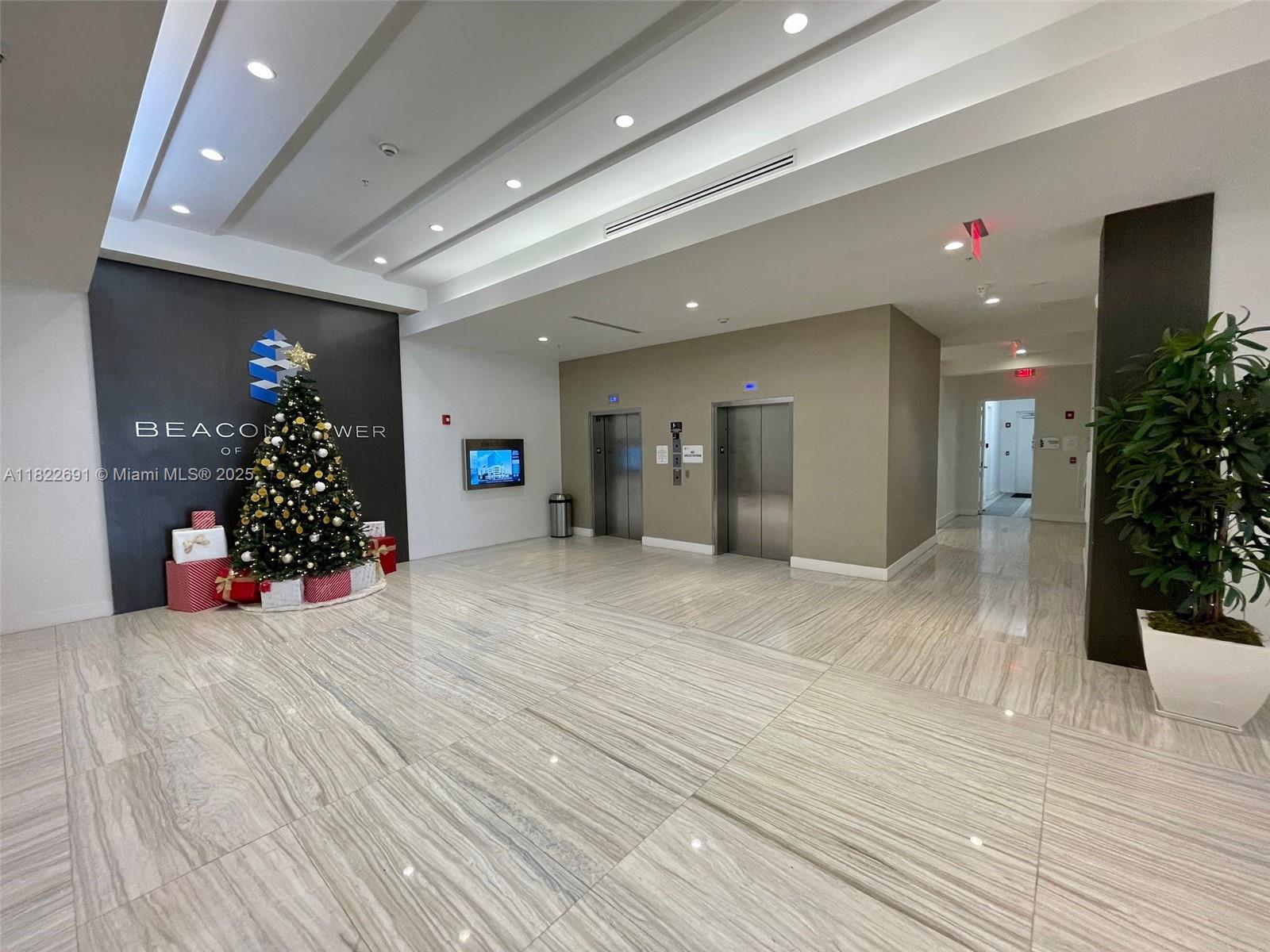 Ver detalles 603 / sq. ft. $ 2025-06-16 0 foto