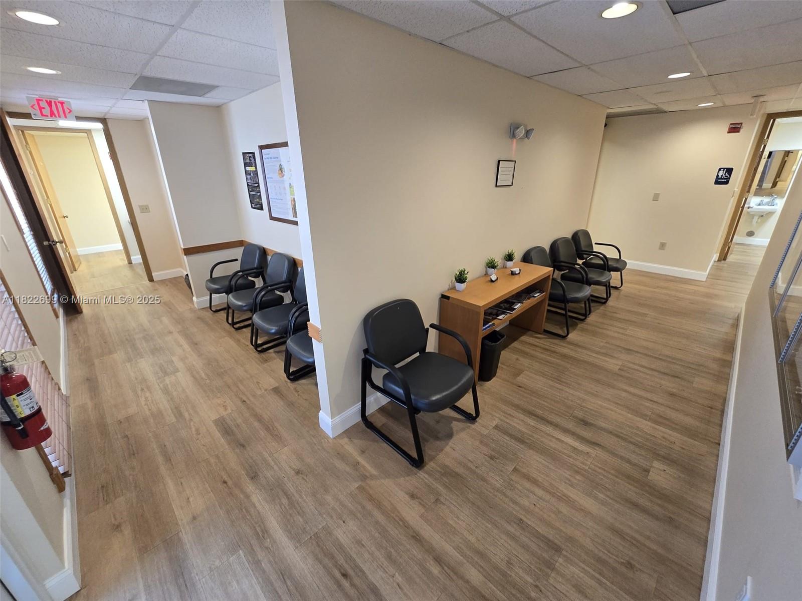 101  /   sq. ft. $ 2025-06-16 0 Photo