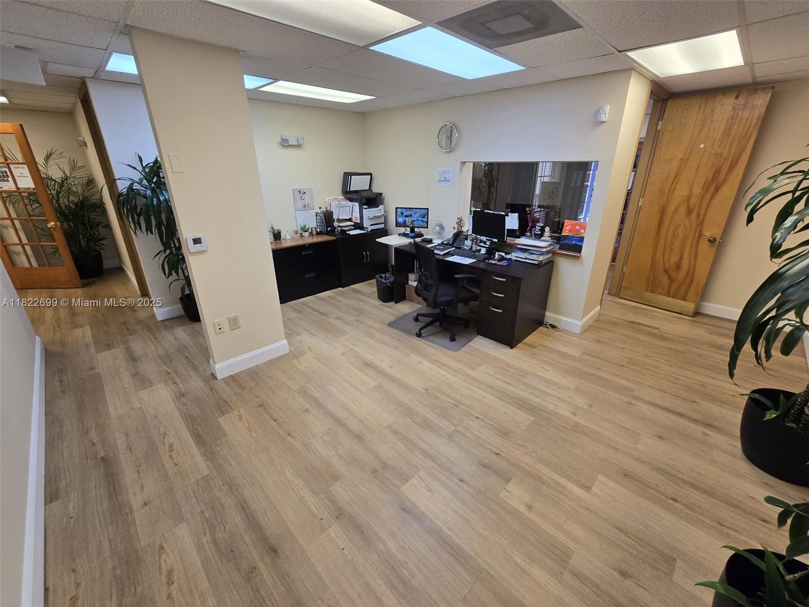 101  /   sq. ft. $ 2025-06-16 0 Photo