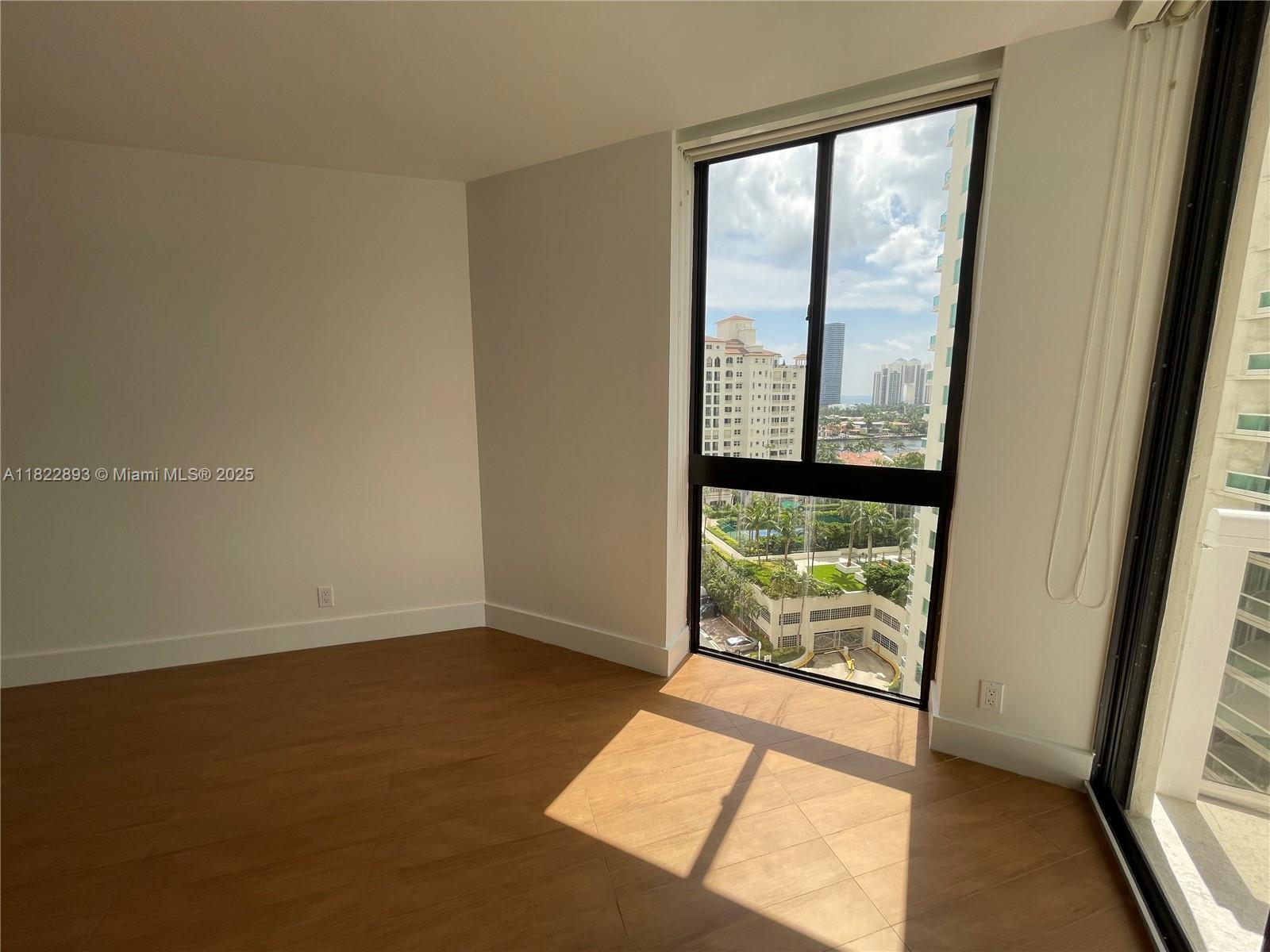 Photo of 20185 Country Club Dr  #1105, Aventura, Florida, 33180 - https://sef.mlsmatrix.com/Matrix/MediaManager/ManageMedia.aspx?c=H4sIAAAAAAAEAItWMjY0M1HSySvNydFRsoQy6EEoGRGyTMnY0tLA3MDM1ISgSkM6Ohy3Kw7NPrwqwALdKbEAzYUgWGQBAAA)