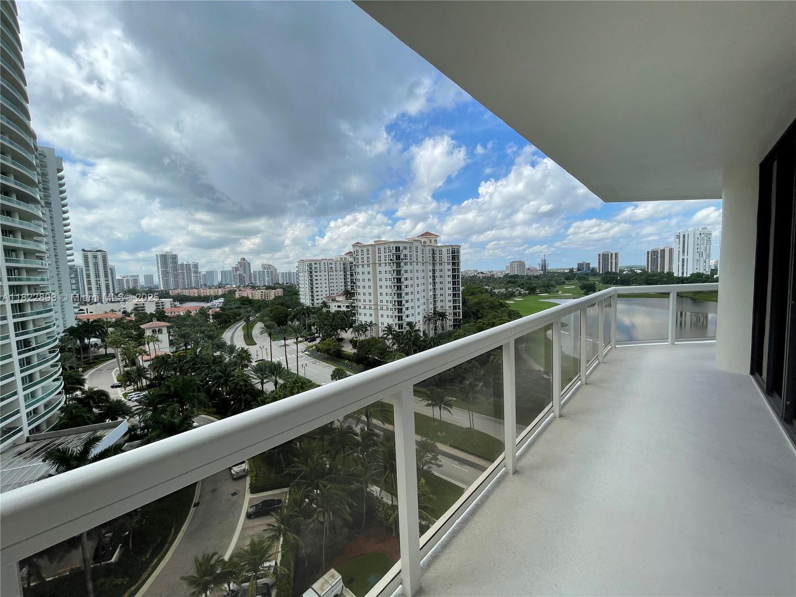 Photo of 20185 Country Club Dr  #1105, Aventura, Florida, 33180 - 