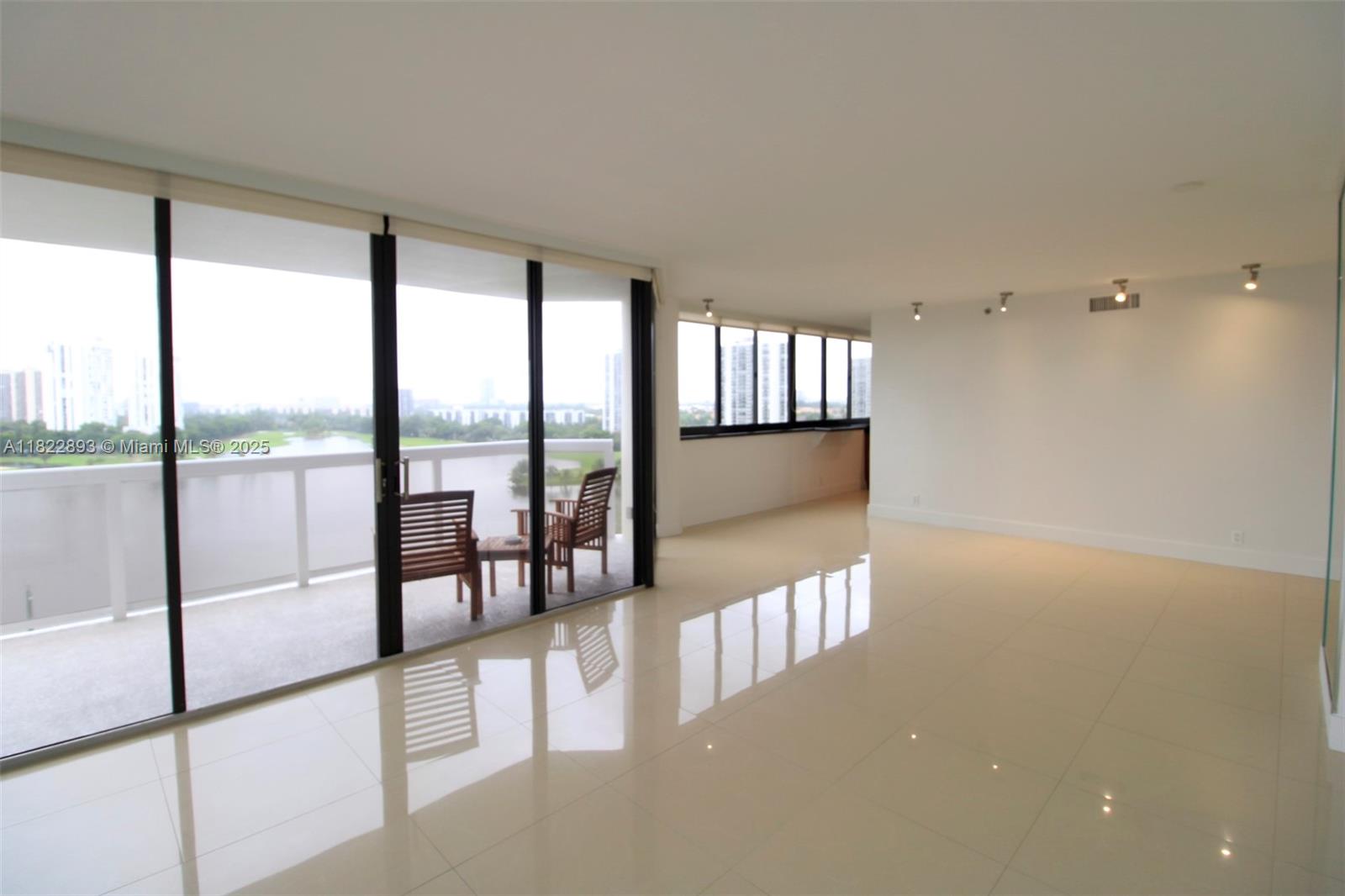 Photo of 20185 Country Club Dr #1105, Aventura, Florida, 33180 -