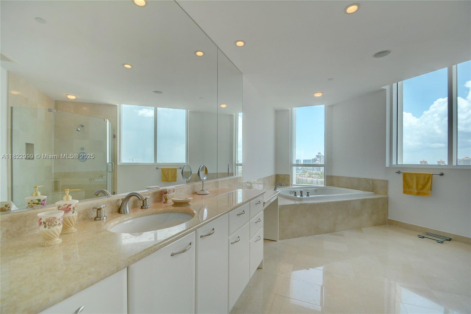 Photo of 20155 38th Ct  #2201, Aventura, Florida, 33180 - 