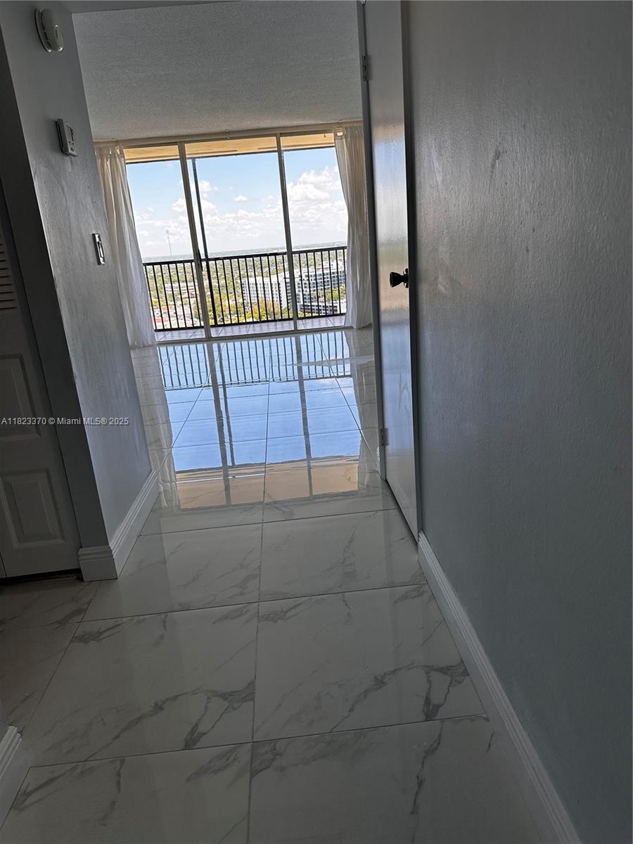 Photo of 20335 Country Club Dr  #2601, Aventura, Florida, 33180 - 