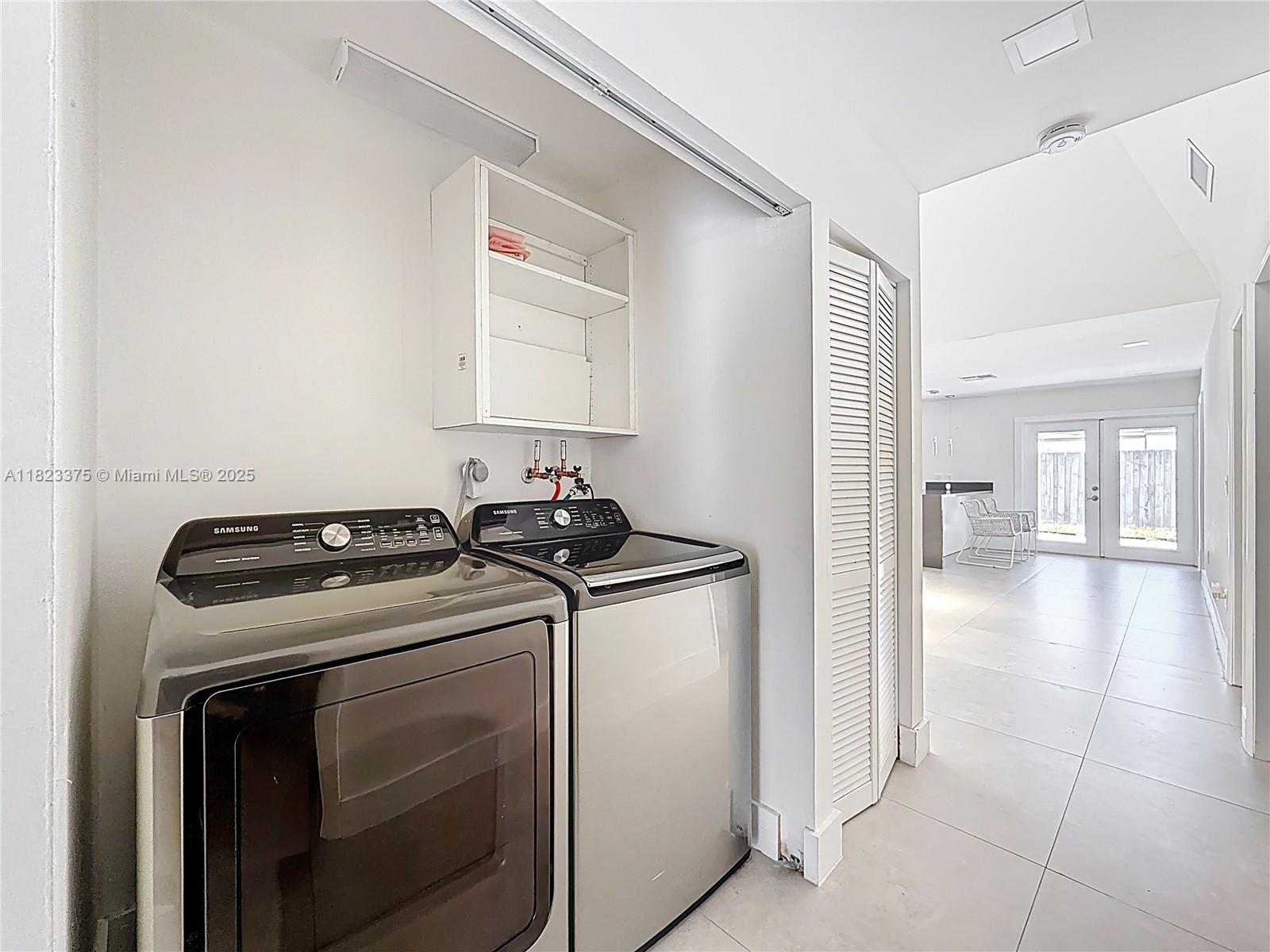 See details 4996 5 / 3 2402 sq. ft. $ 2025-08-22 0 Photo