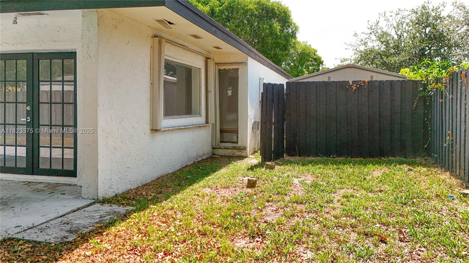 See details 4996 5 / 3 2402 sq. ft. $ 2025-08-22 0 Photo