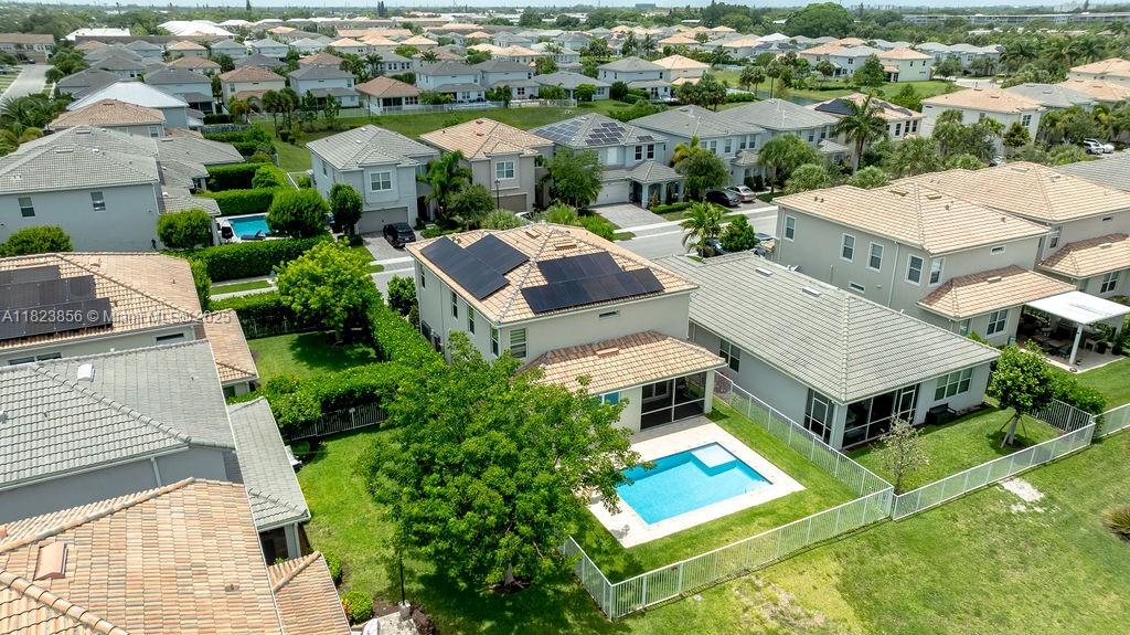 See details 1595 5 / 4 2501 sq. ft. $ 2025-06-17 0 Photo
