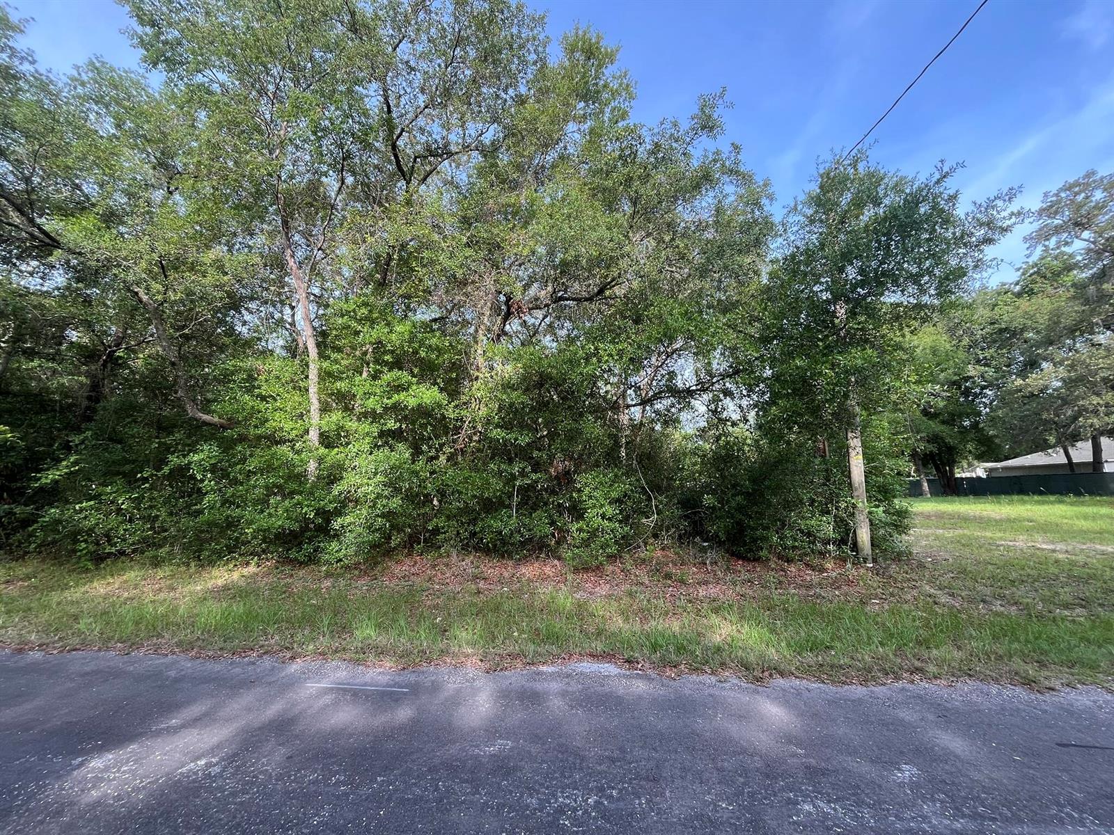   / 0  sq. ft. $ 2025-11-18 0 foto