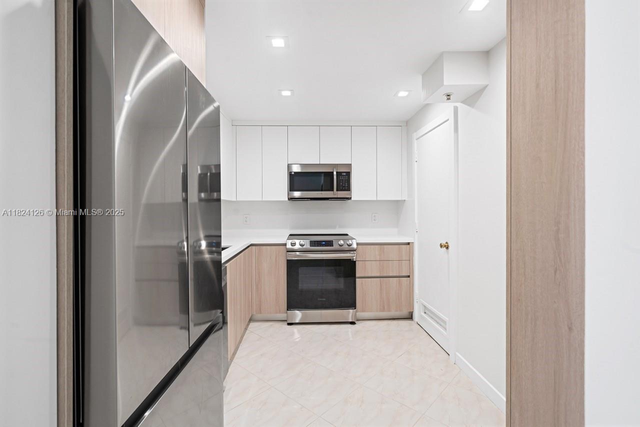 Photo of 400 Kings Point Dr  #1222, Sunny Isles Beach, Florida, 33160 - 