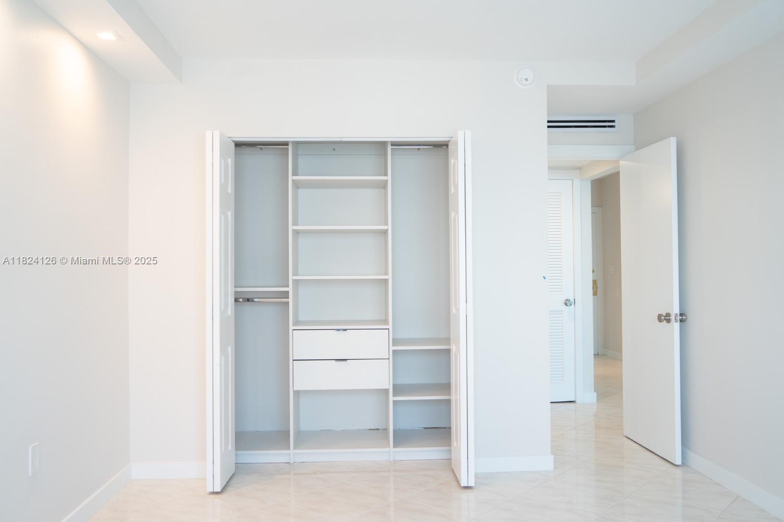 Photo of 400 Kings Point Dr  #1222, Sunny Isles Beach, Florida, 33160 - 