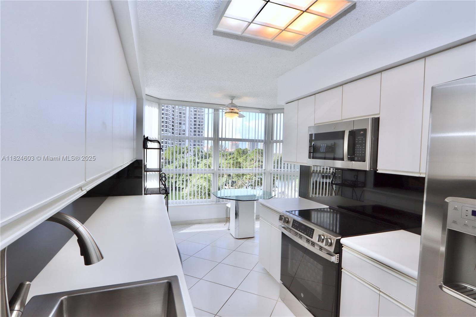 Photo of 3530 Mystic Pointe Dr  #506, Aventura, Florida, 33180 - 