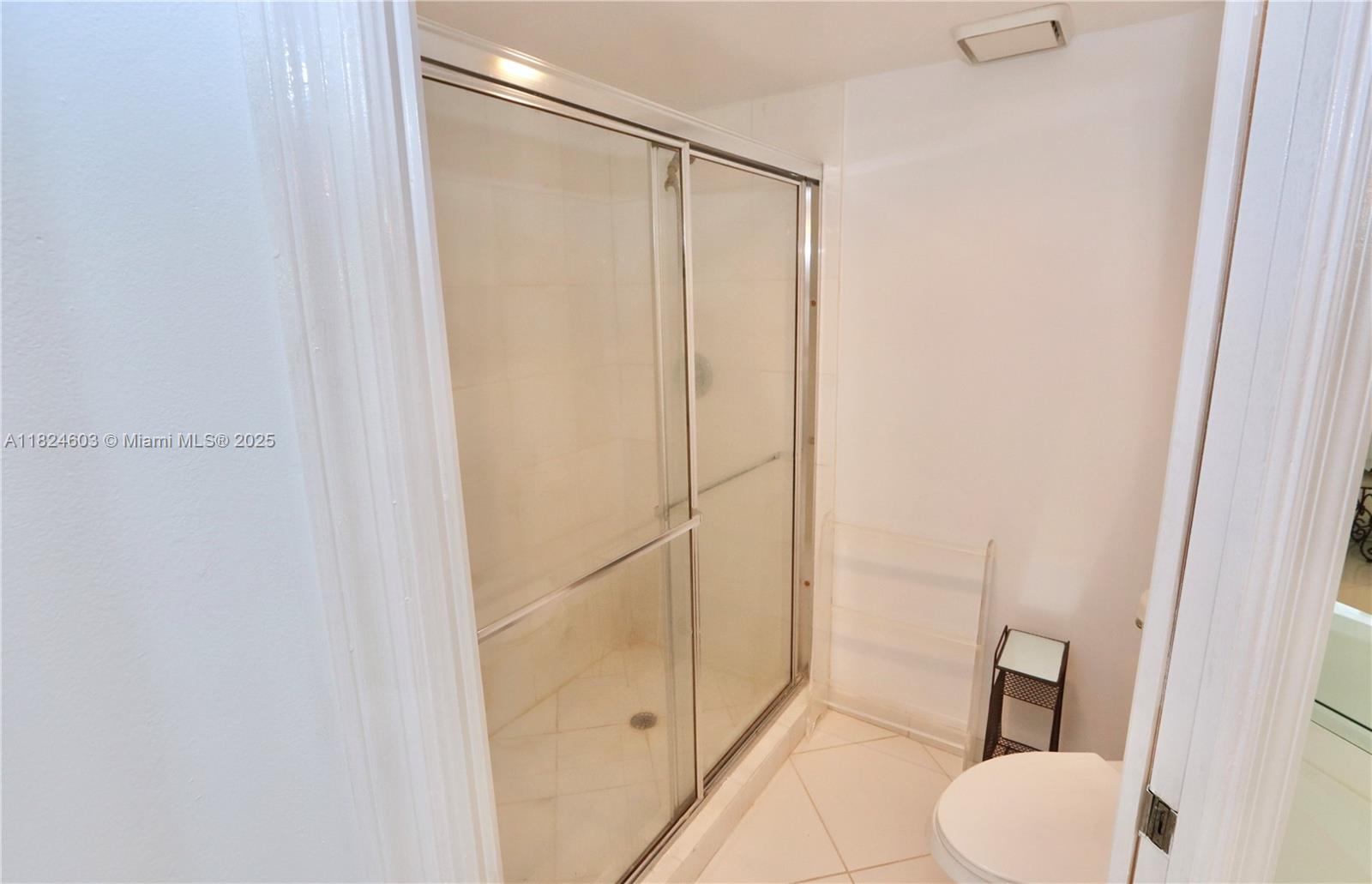 Photo of 3530 Mystic Pointe Dr  #506, Aventura, Florida, 33180 - 