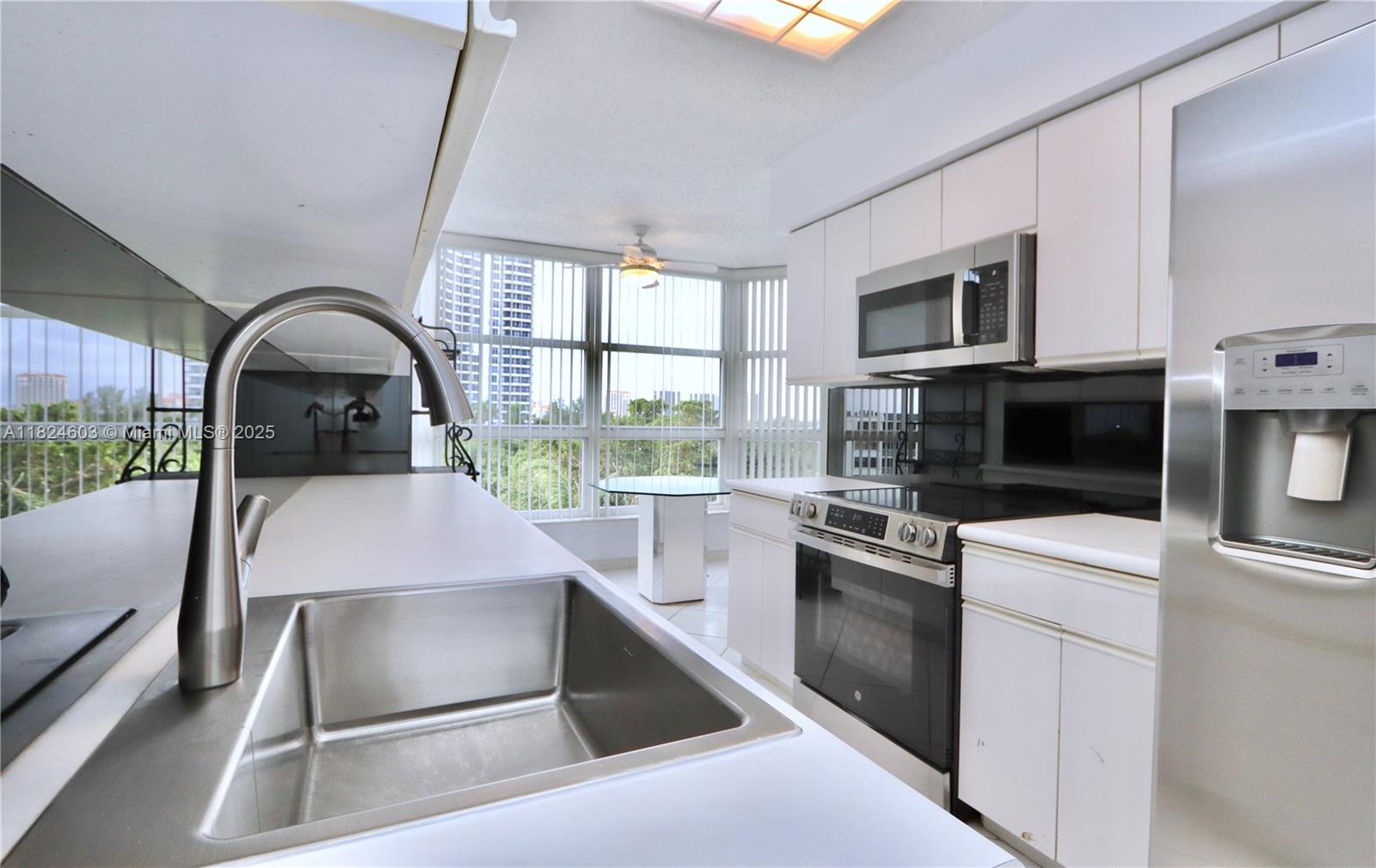 Photo of 3530 Mystic Pointe Dr  #506, Aventura, Florida, 33180 - 