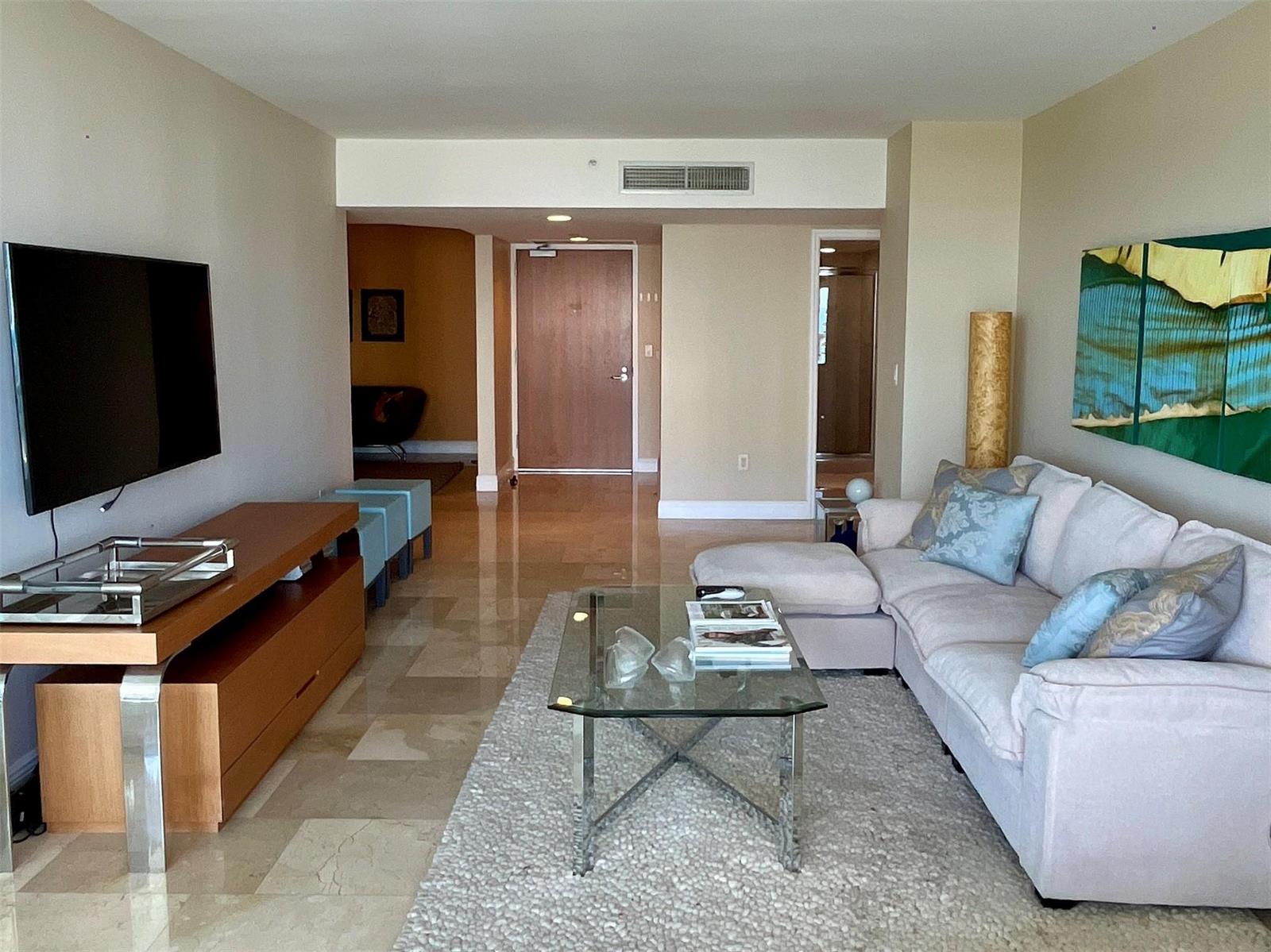 Photo of 16500 Collins  #2052, Sunny Isles Beach, Florida, 33160 - Photo 4