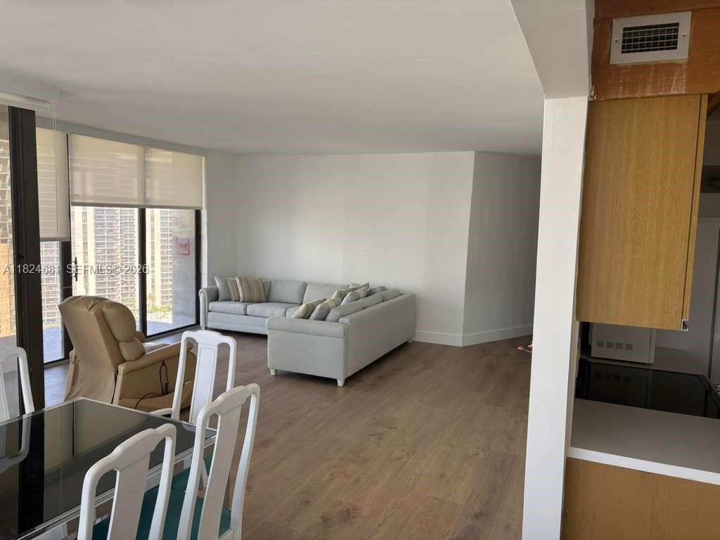 Photo of 19355 Turnberry Way #19D, Aventura, Florida, 33180 -