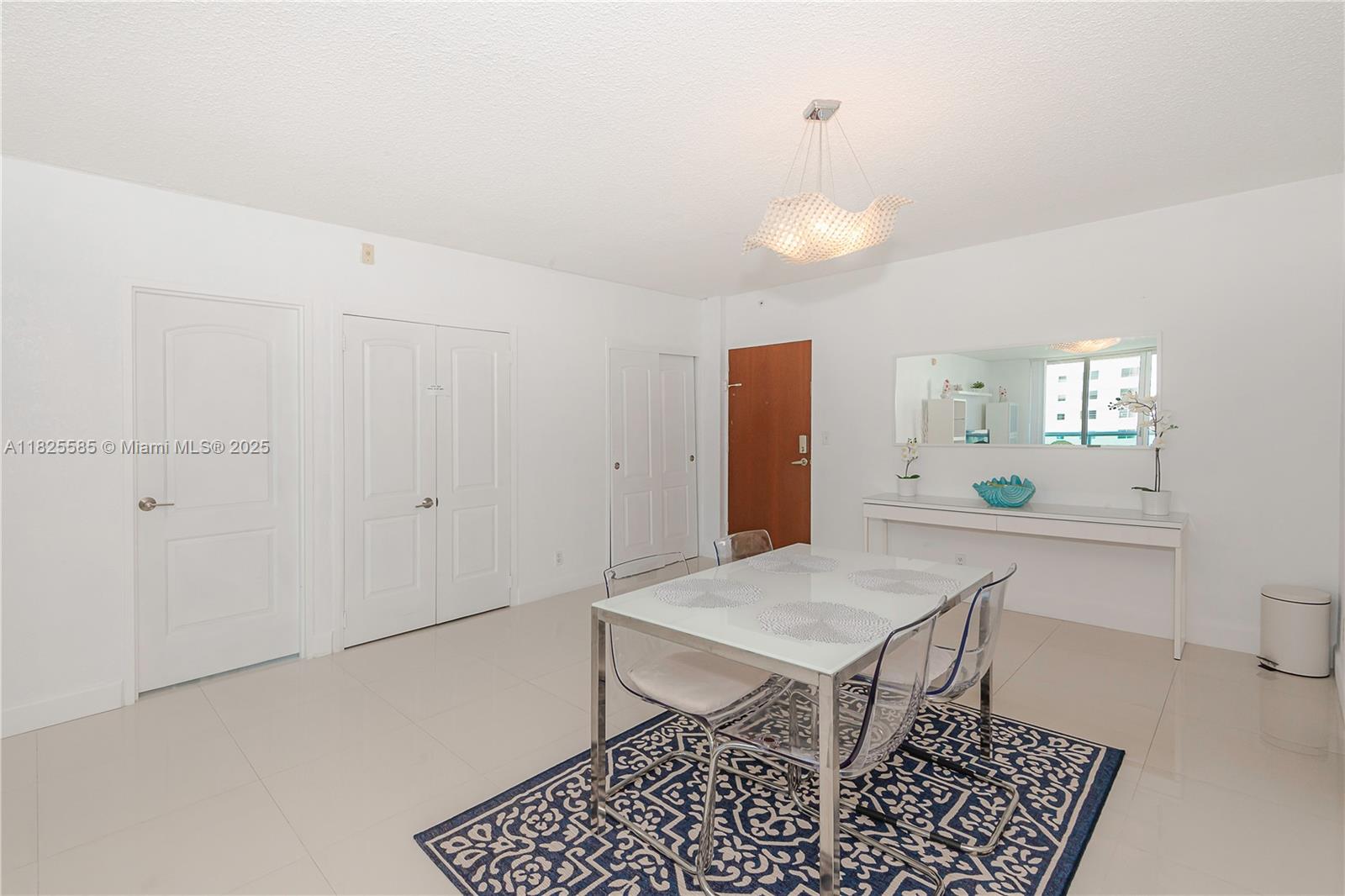 Photo of 3901 Ocean Dr  #12E, Hollywood, Florida, 33019 - 