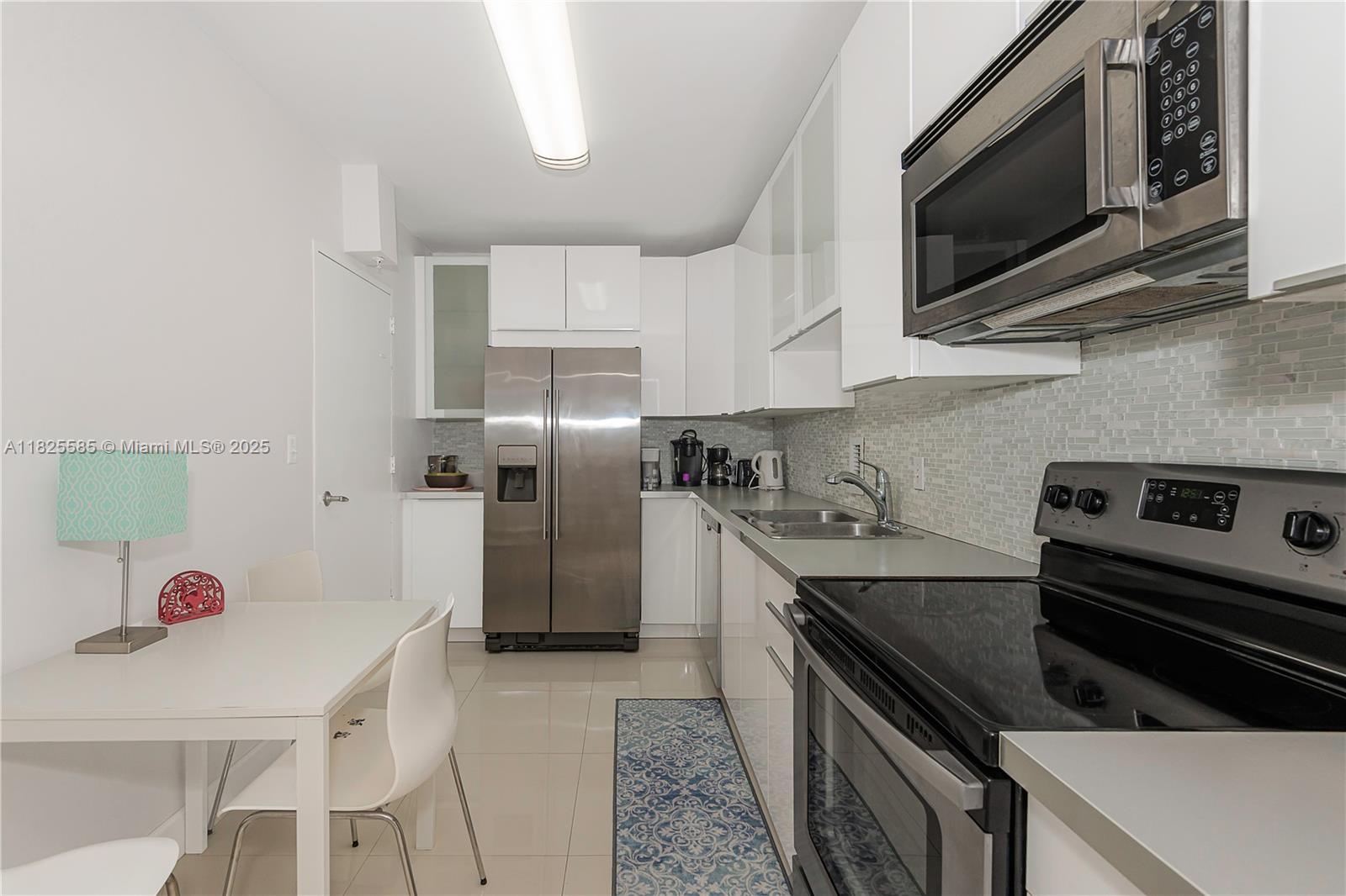 Photo of 3901 Ocean Dr  #12E, Hollywood, Florida, 33019 - 