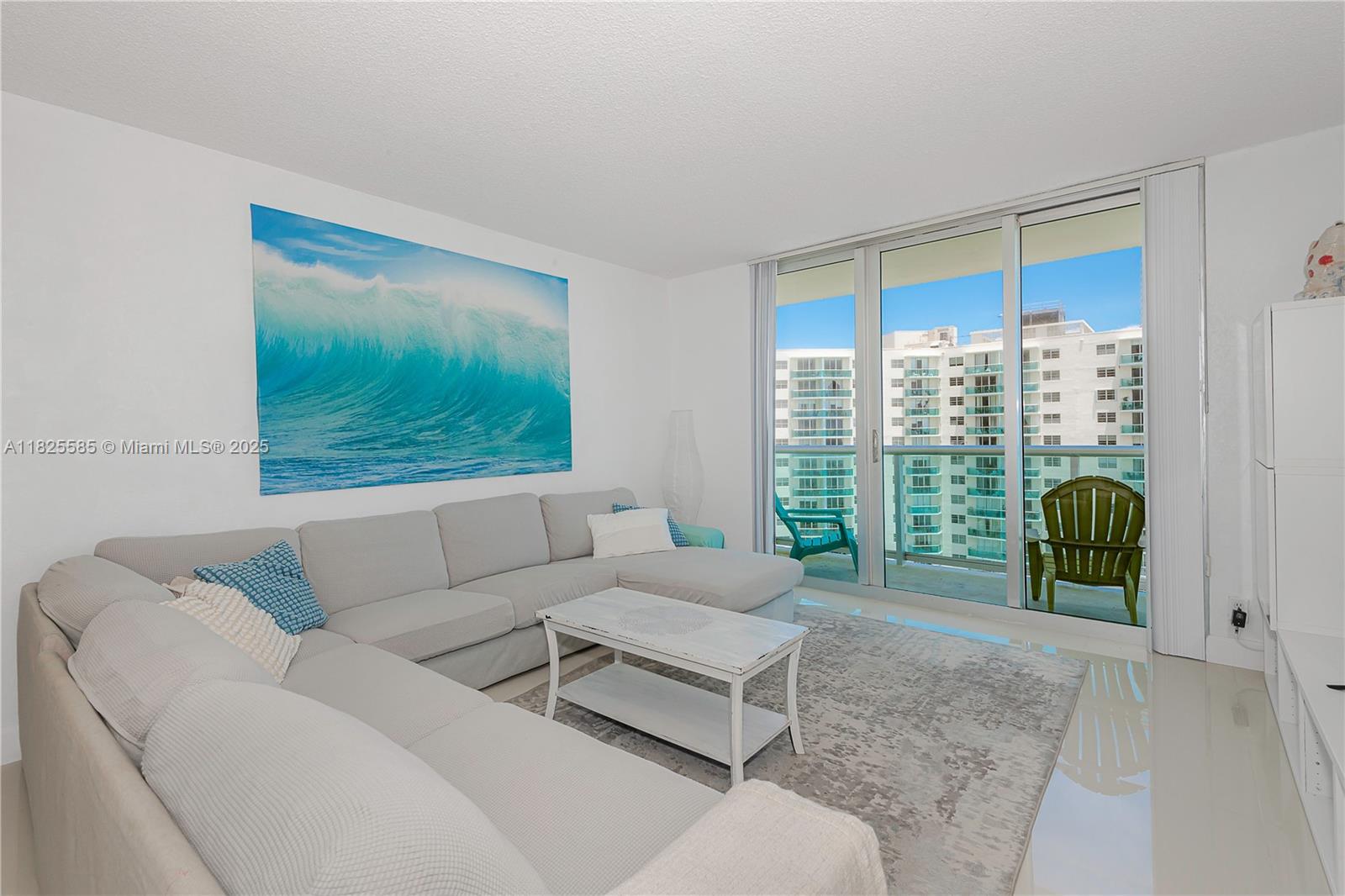 Photo of 3901 Ocean Dr  #12E, Hollywood, Florida, 33019 - 