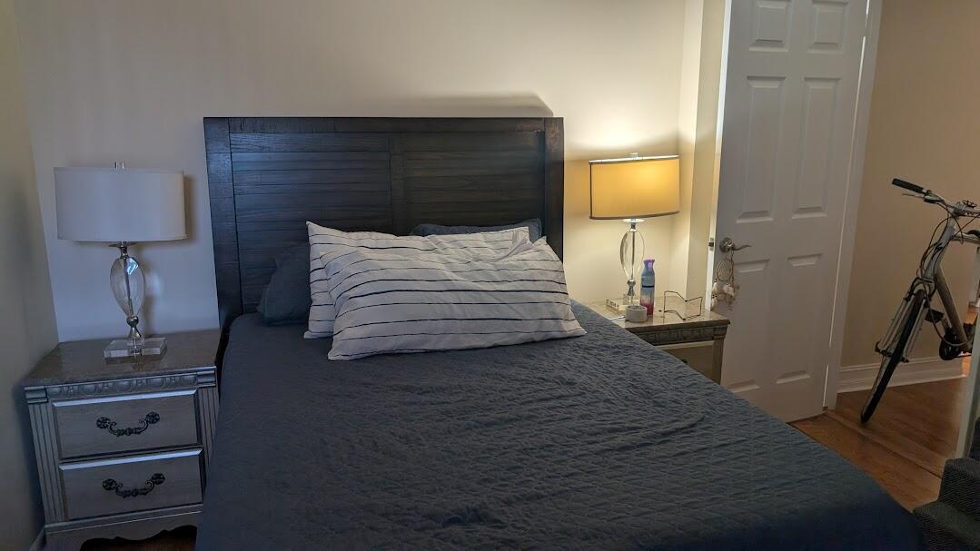 Ver detalles 9309 2 / 2 1175 sq. ft. $ 2025-10-23 0 foto