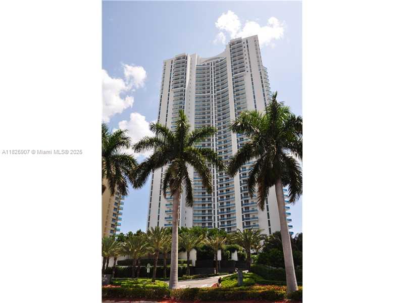 Photo of 2711 OCEAN DR  #3102, Hollywood, Florida, 33019 - Exterior Front