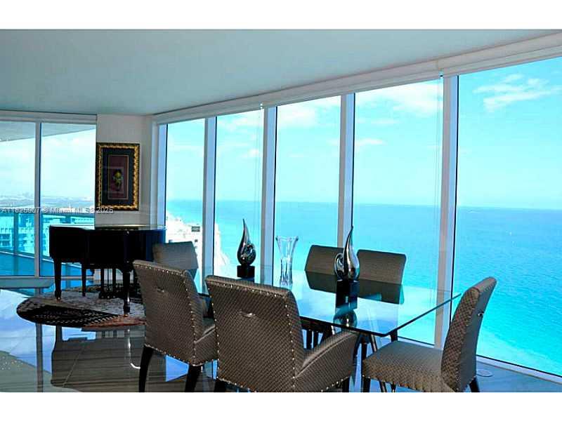 Photo of 2711 OCEAN DR  #3102, Hollywood, Florida, 33019 - Dining Room