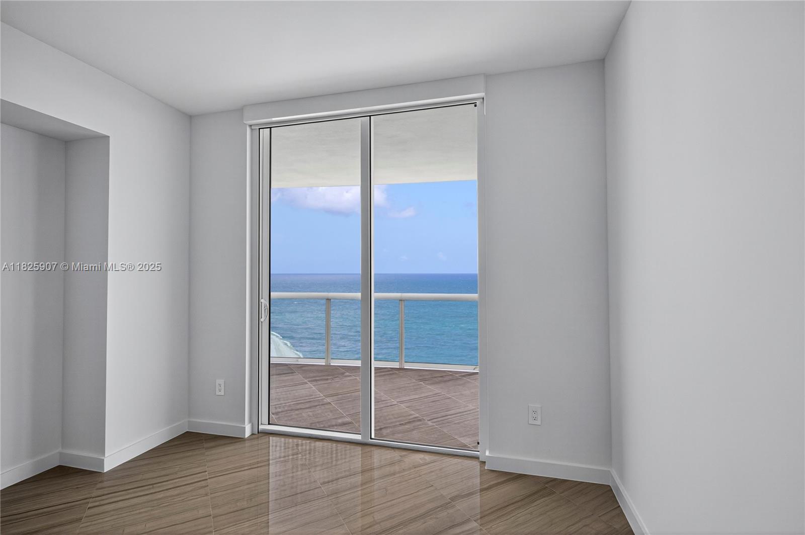 Photo of 2711 OCEAN DR  #3102, Hollywood, Florida, 33019 - GUEST BEDROOM 1