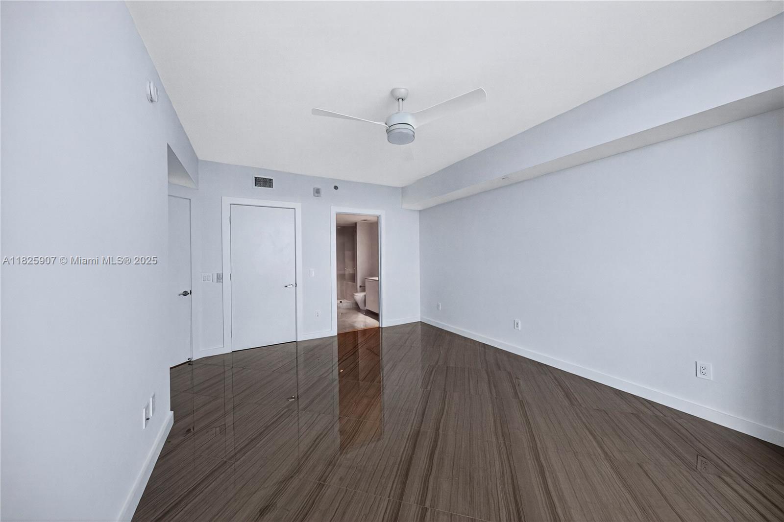 Photo of 2711 OCEAN DR  #3102, Hollywood, Florida, 33019 - GUEST BEDROOM 1