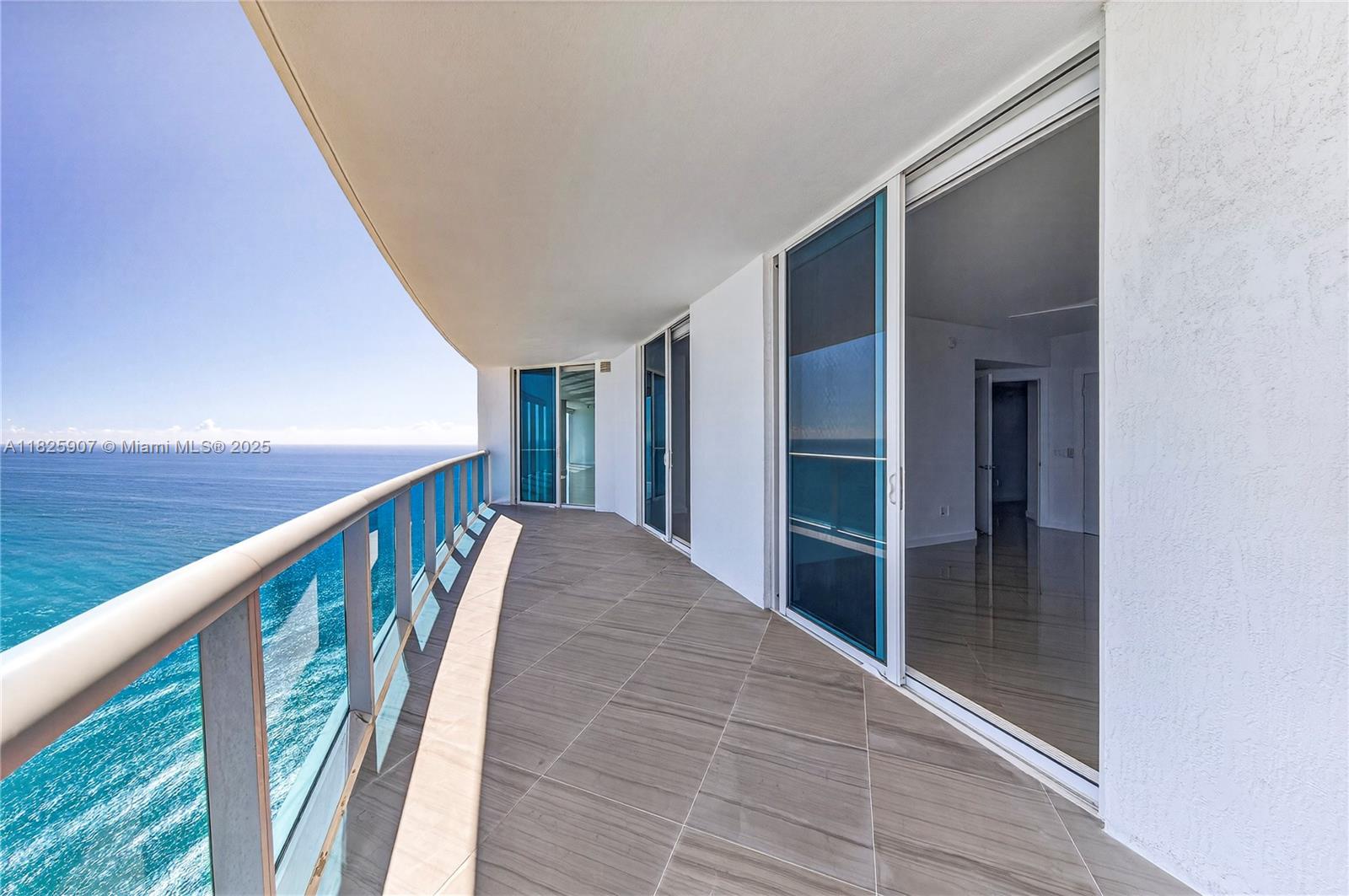 Photo of 2711 OCEAN DR  #3102, Hollywood, Florida, 33019 - 