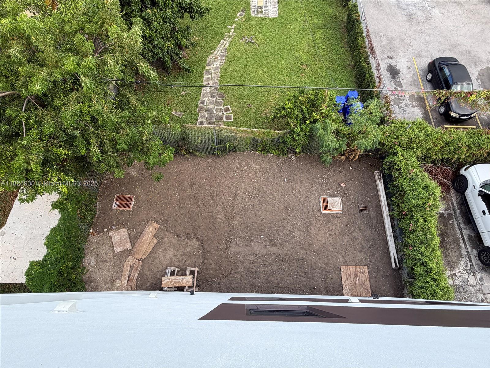   /  7000 кв.футов $ 2025-11-13 0 Фото