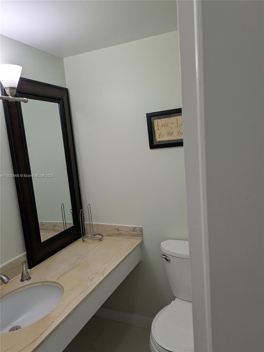 20M 1 / 2 870 sq. ft. $ 2025-06-29 0 Photo