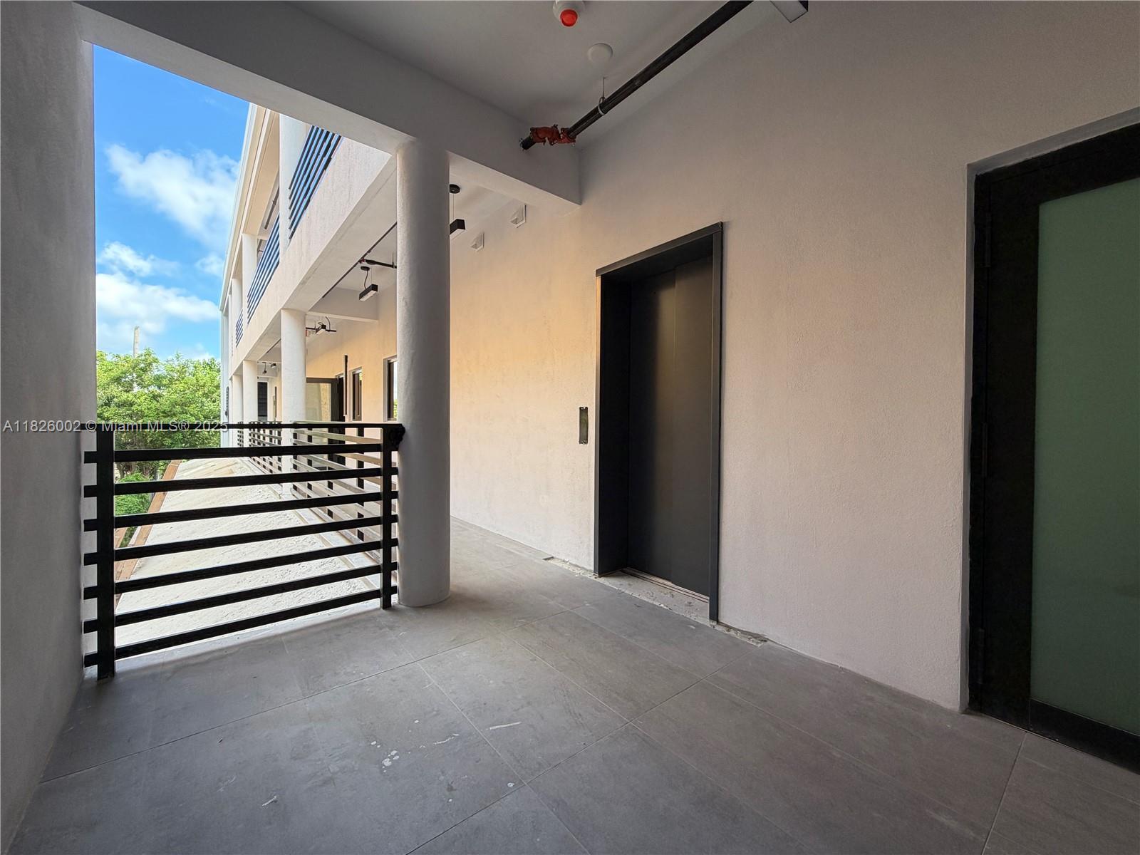   /   sq. ft. $ 2025-11-13 0 Photo