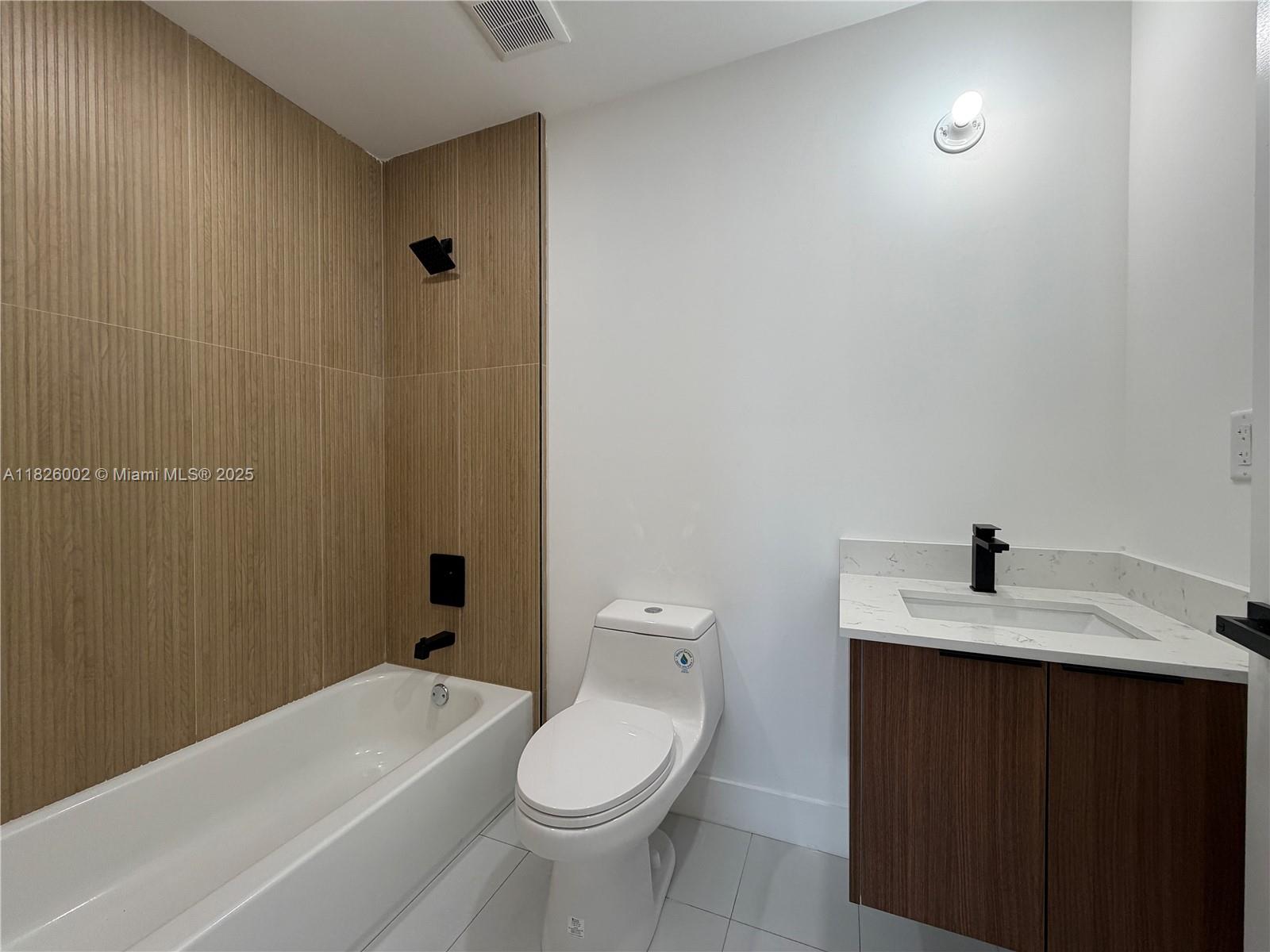   /   sq. ft. $ 2025-11-13 0 Photo