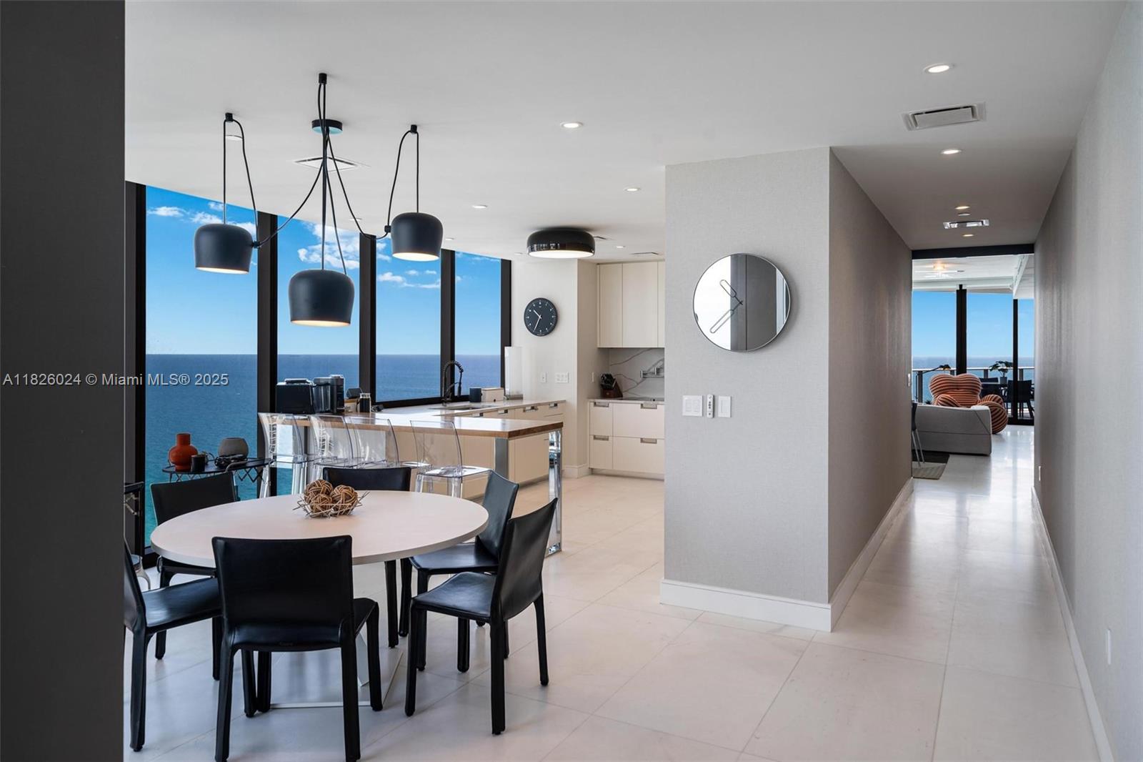 Ver detalles 3001 3 / 5 2688 sq. ft. $ 2025-06-20 0 foto