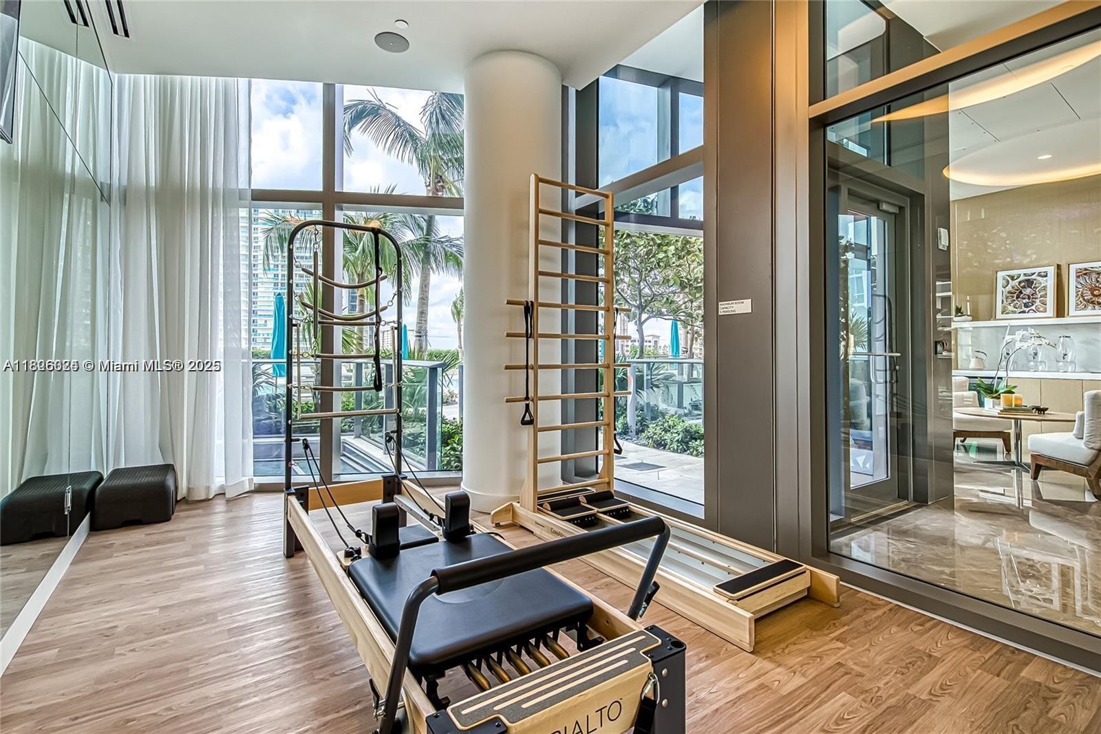 Ver detalles 3001 3 / 5 2688 sq. ft. $ 2025-06-20 0 foto