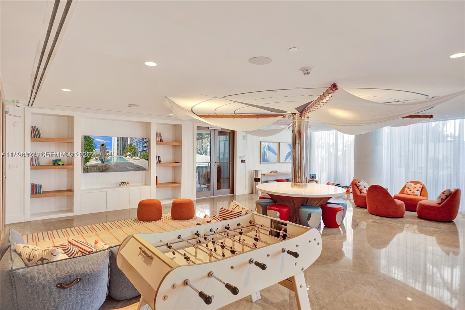 Ver detalles 3001 3 / 5 3080 sq. ft. $ 2026-01-29 0 foto