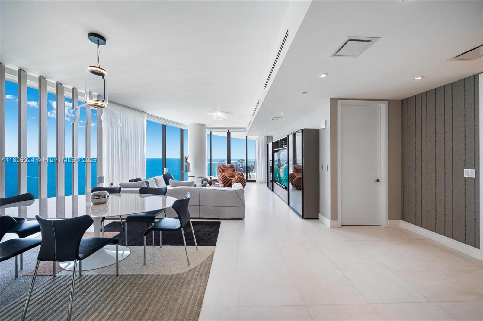 Ver detalles 3001 3 / 5 2688 sq. ft. $ 2025-06-20 0 foto