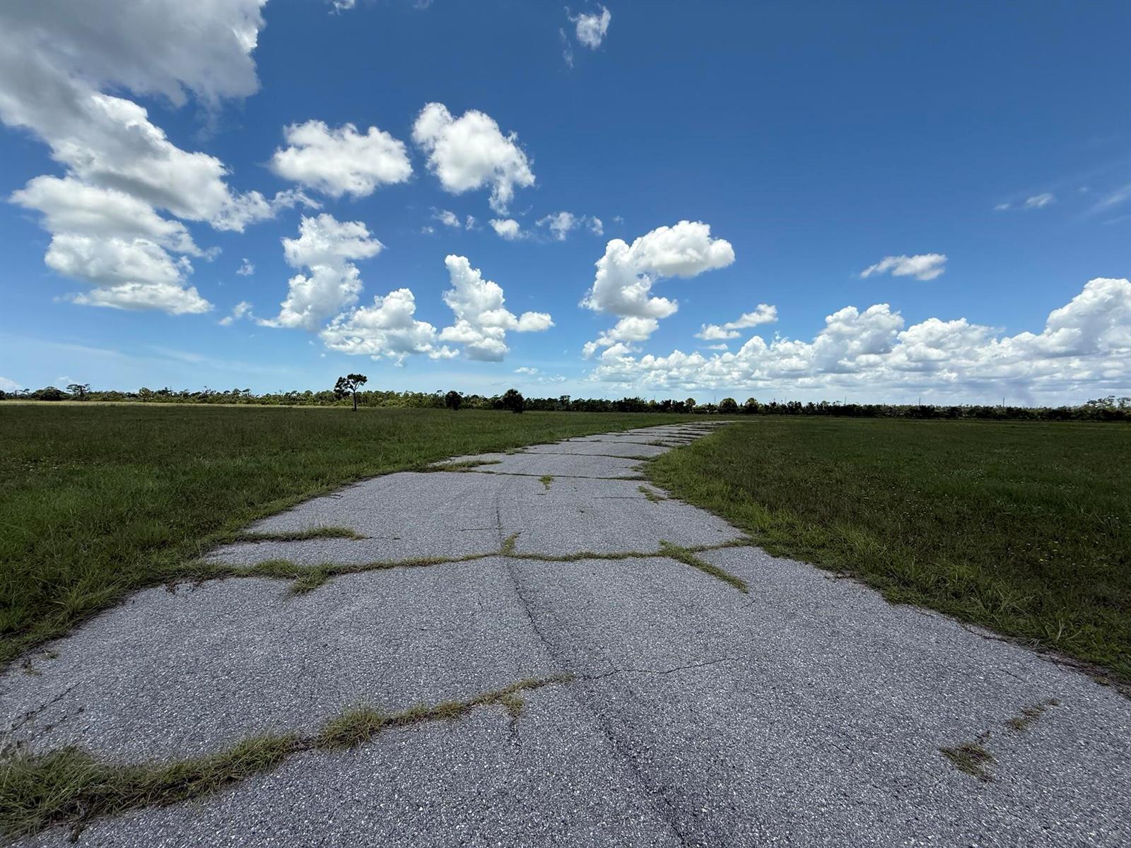 See details / 0 sq. ft. $ 2025-08-09 0 Photo