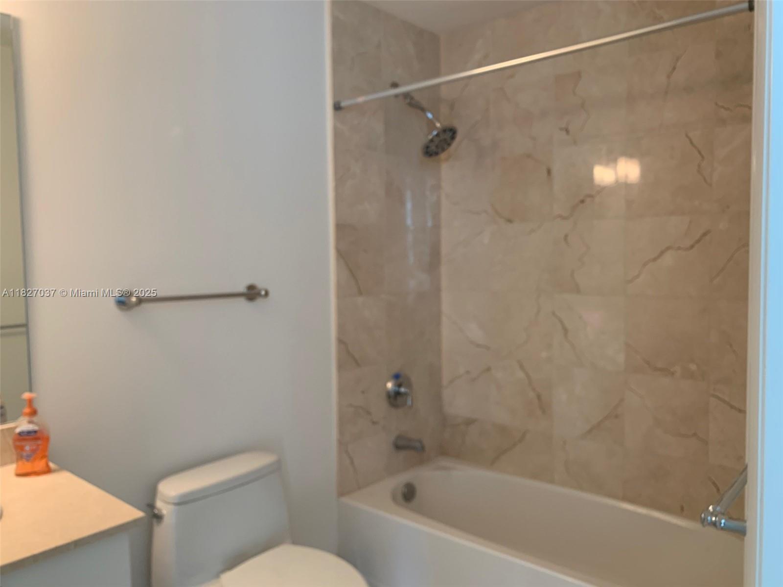 Photo of 3131 188th St  #2-909, Aventura, Florida, 33180 - 