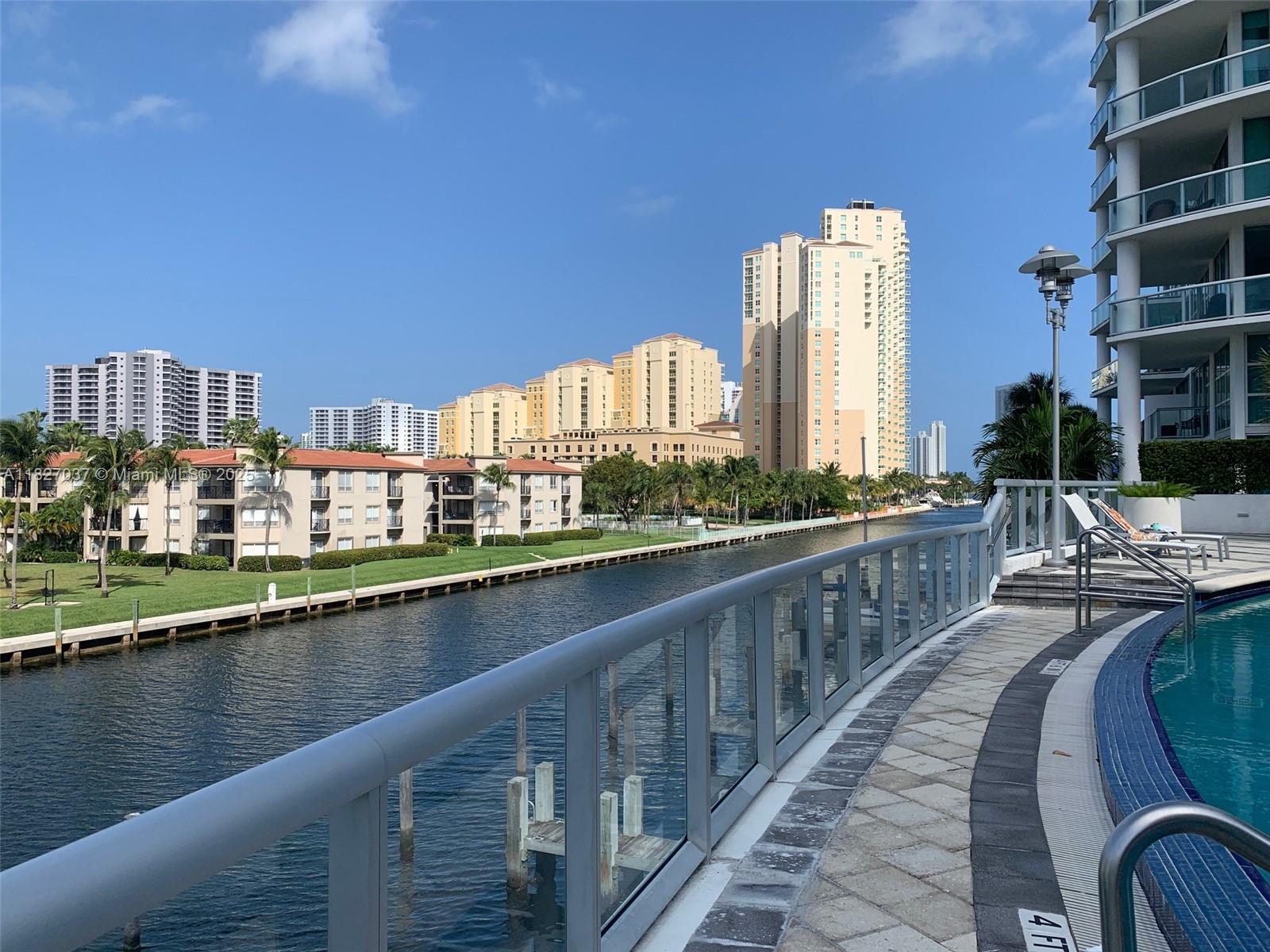 Photo of 3131 188th St  #2-909, Aventura, Florida, 33180 - 
