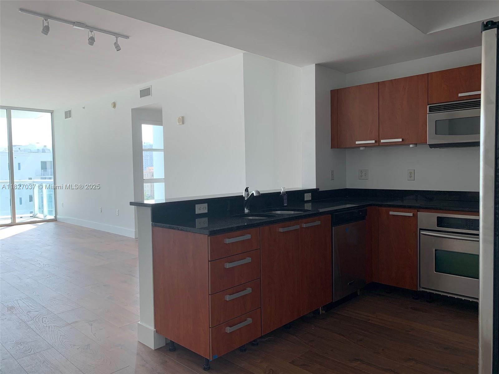 Photo of 3131 188th St #2-909, Aventura, Florida, 33180 -