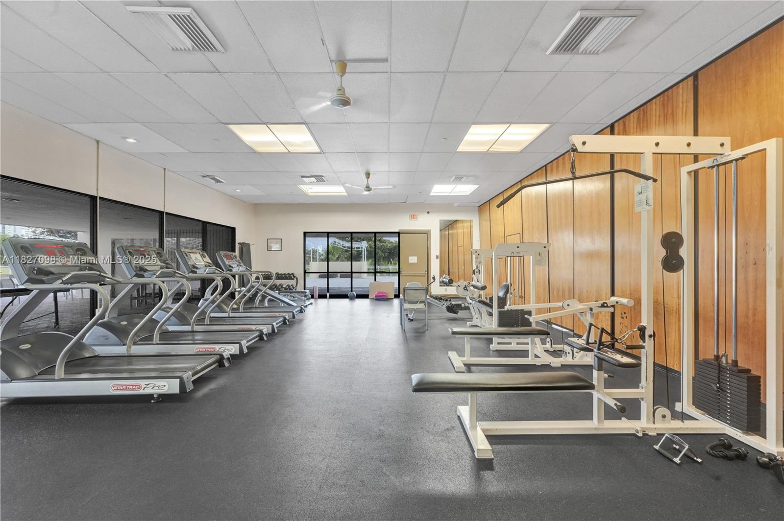 Photo of 20335 Country Club Dr  #2210, Aventura, Florida, 33180 - 