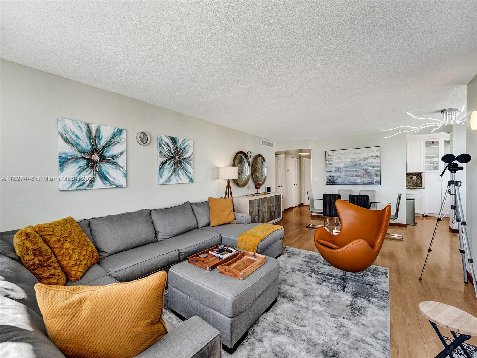 Photo of 1833 Ocean Dr  #1702, Hallandale Beach, Florida, 33009 - 