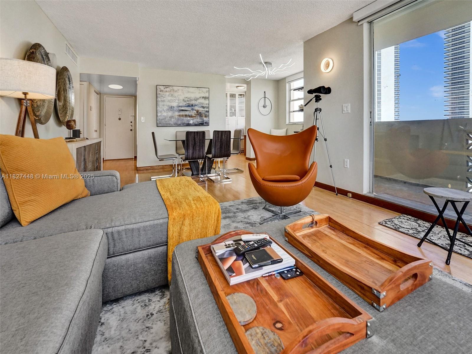Photo of 1833 Ocean Dr  #1702, Hallandale Beach, Florida, 33009 - 