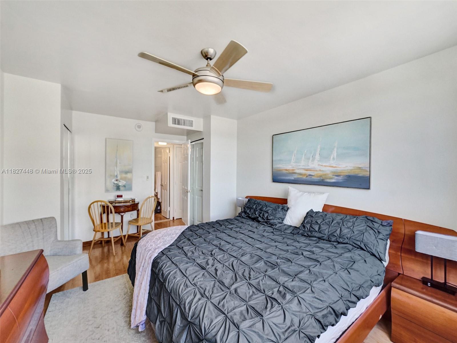 Photo of 1833 Ocean Dr  #1702, Hallandale Beach, Florida, 33009 - 