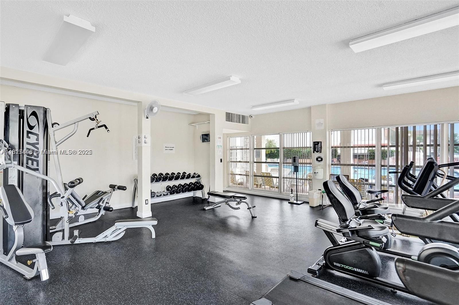Photo of 1833 Ocean Dr  #1702, Hallandale Beach, Florida, 33009 - 