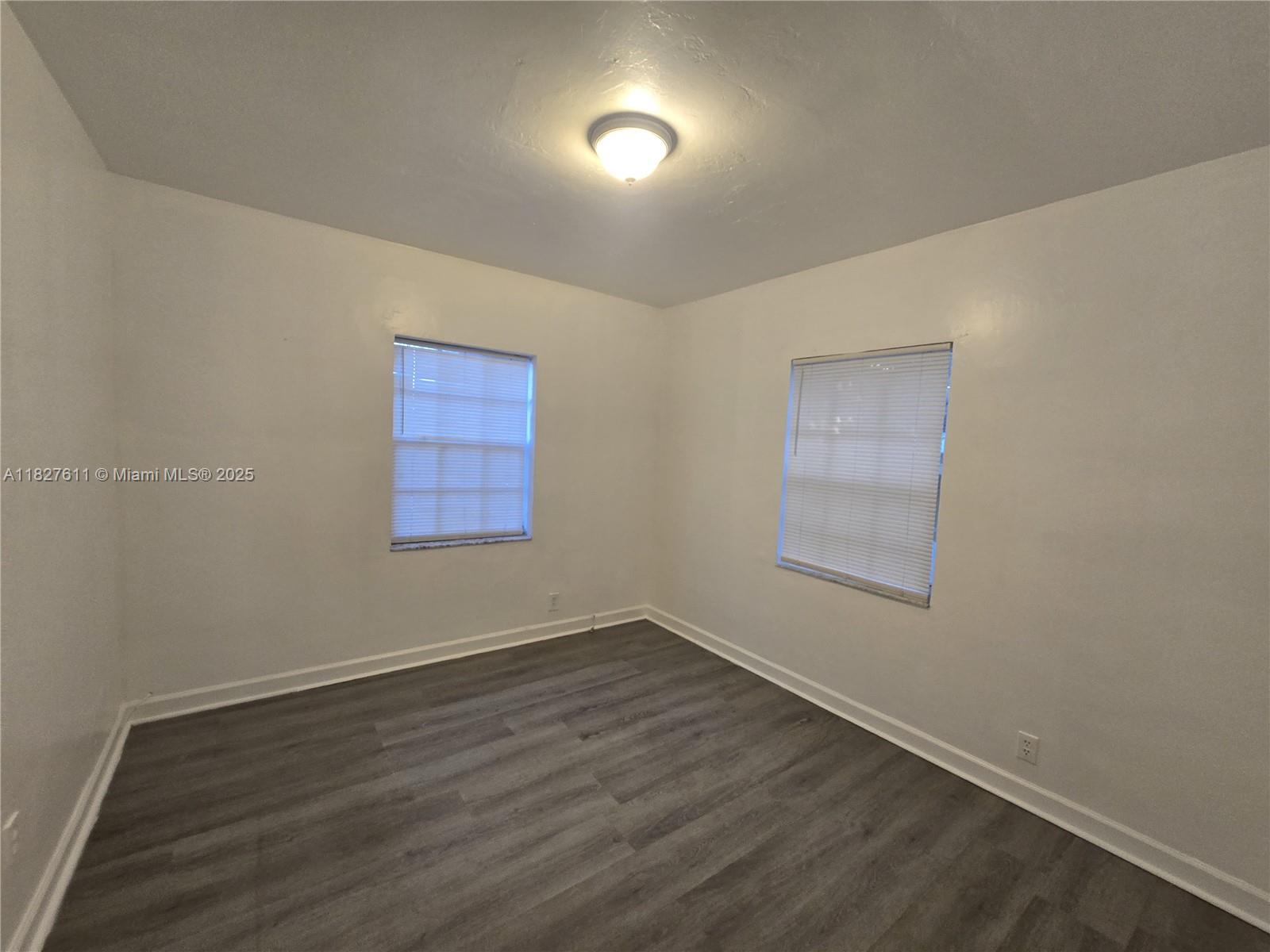See details / 1485 sq. ft. $ 2025-10-13 0 Photo