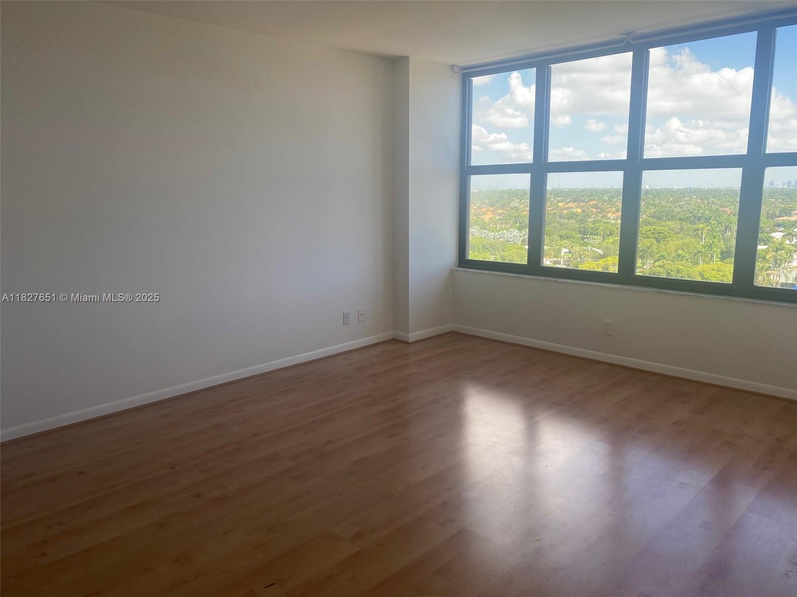 Photo of 2500 Parkview Dr  #1210, Hallandale Beach, Florida, 33009 - 