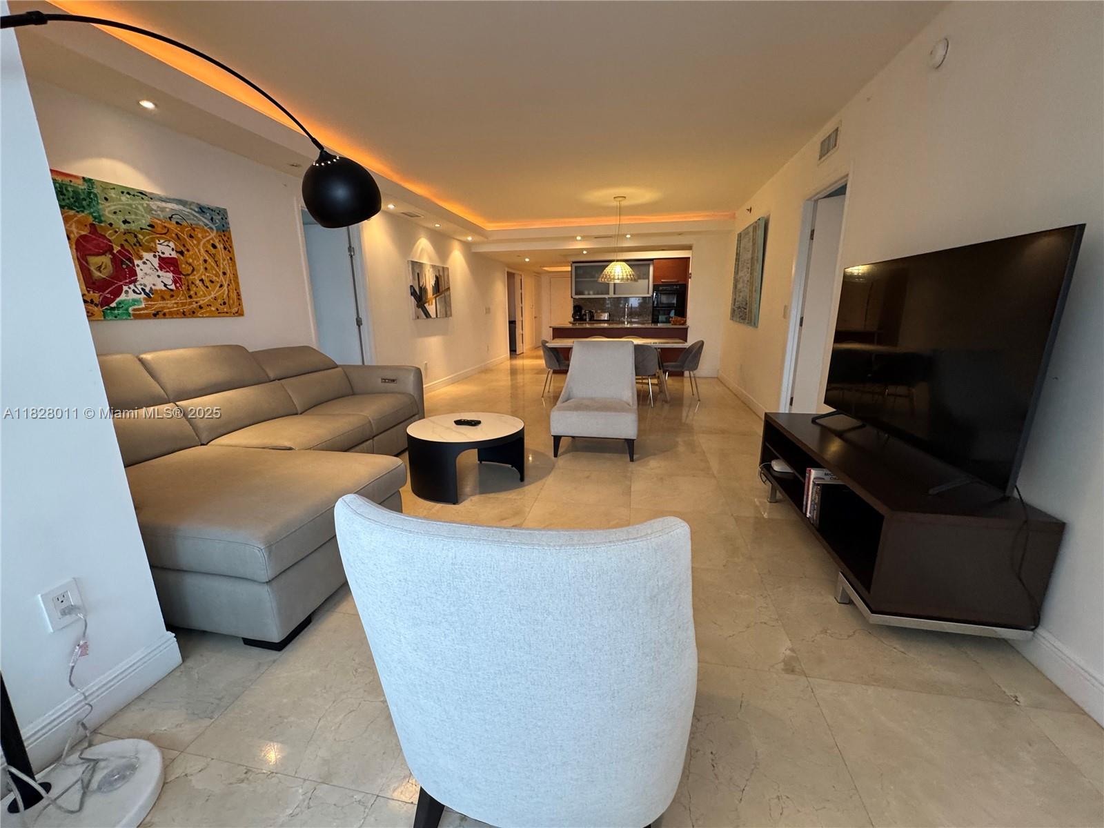 See details 1404 3 / 3 1675 sq. ft. $ 2025-06-24 0 Photo