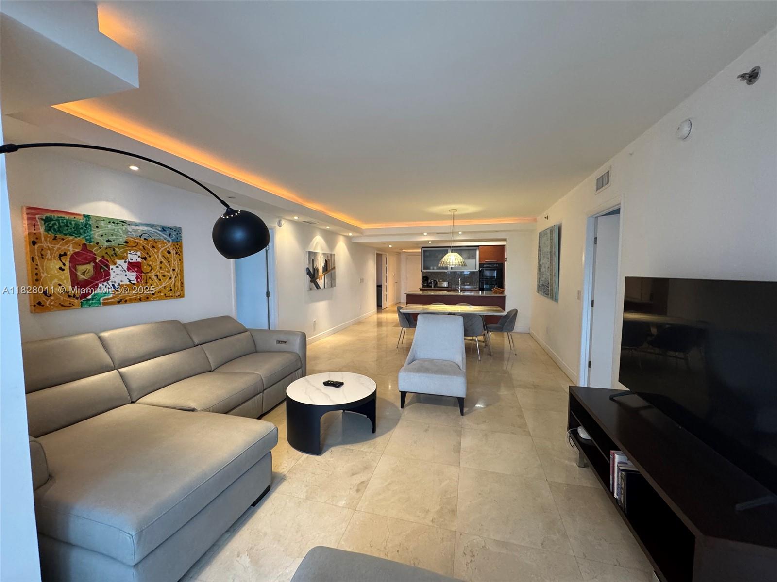 See details 1404 3 / 3 1675 sq. ft. $ 2025-06-24 0 Photo