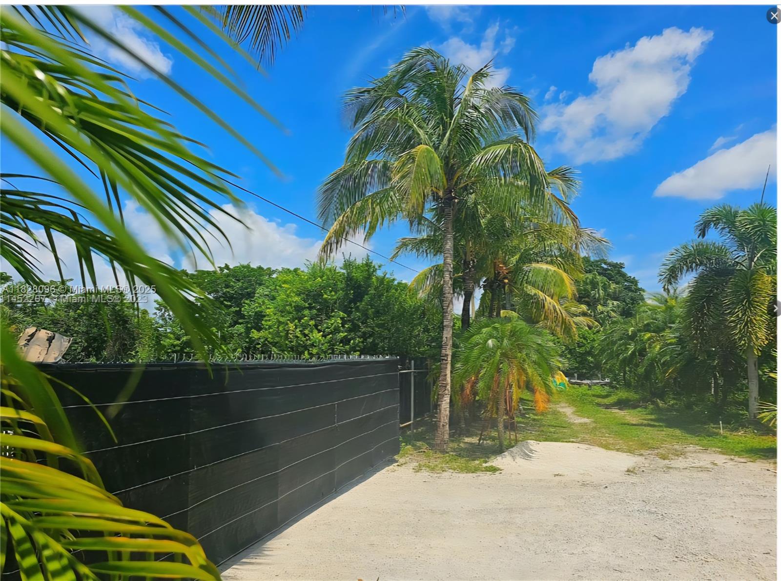 See details / sq. ft. $ 2025-06-24 0 Photo